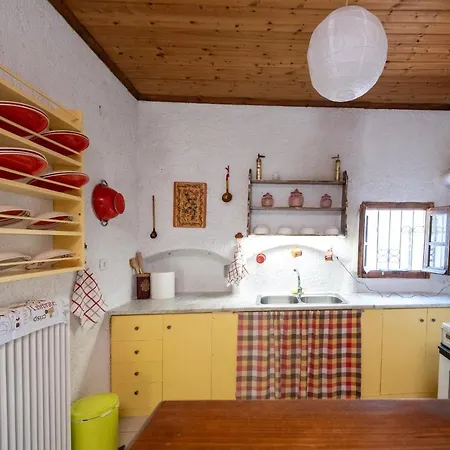 Nagia's House, κοντά στη θάλασσα! Дом отдыха Korakochori